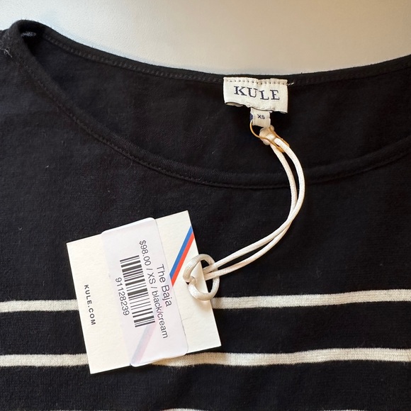 NWT KULE Baha Black and Cream Striped Short Sleeve Top | Size XS - Picture 5 of 9